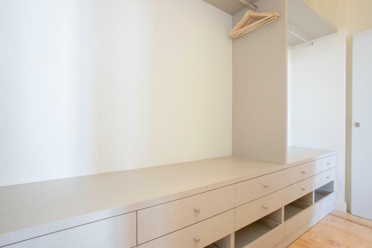 Downtown Spacious Studio Porto Eksteriør bilde